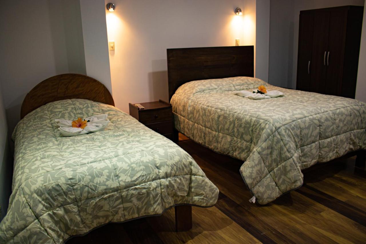 Hotel Los Laureles Calca Kültér fotó